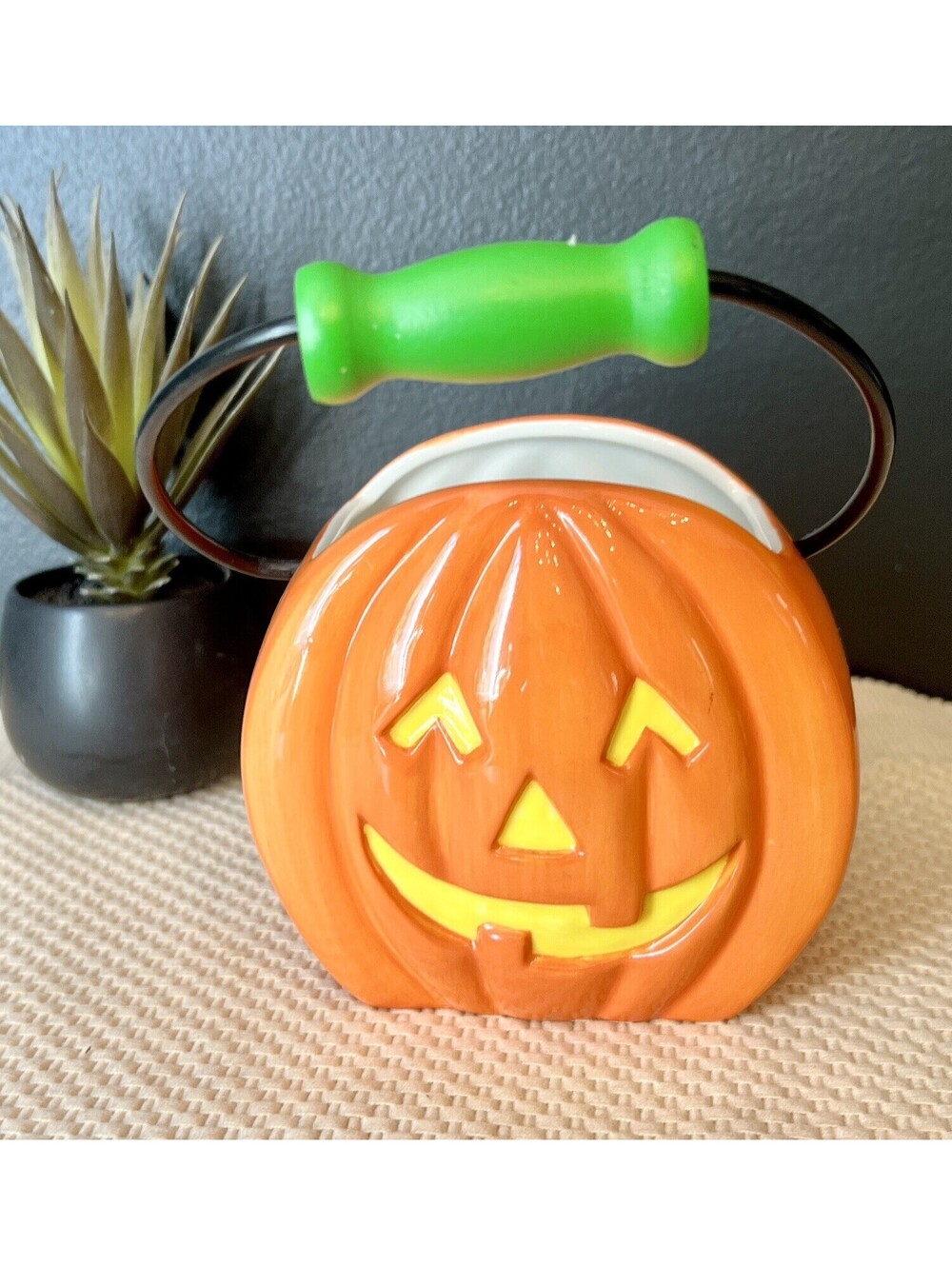 Vintage Palm Tree Co. Halloween 🎃 Ceramic Jack-o-Lantern Candy Or Floral Holder